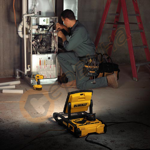 Акумулаторна лампа DeWalt DC022 7.2V18V NiCd/NiMH DeWalt
